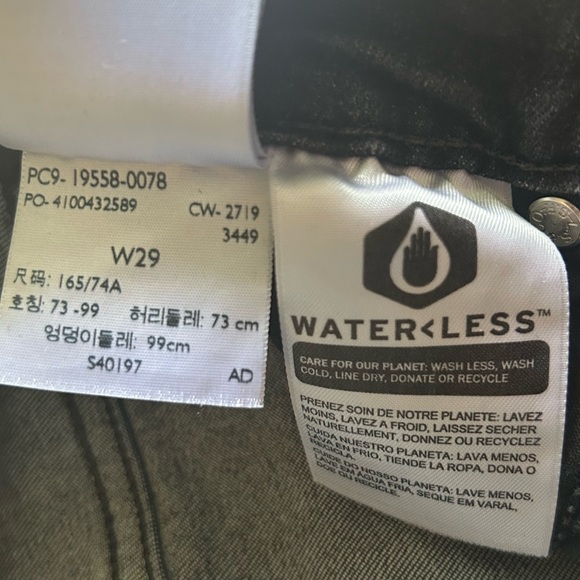 Levi’s 711 Raw Hem Skinny Jeans - Picture 13 of 14